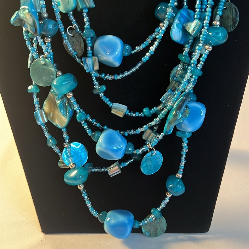 Absolutely Stunning Blue Bead Statement Necklace … - image 2